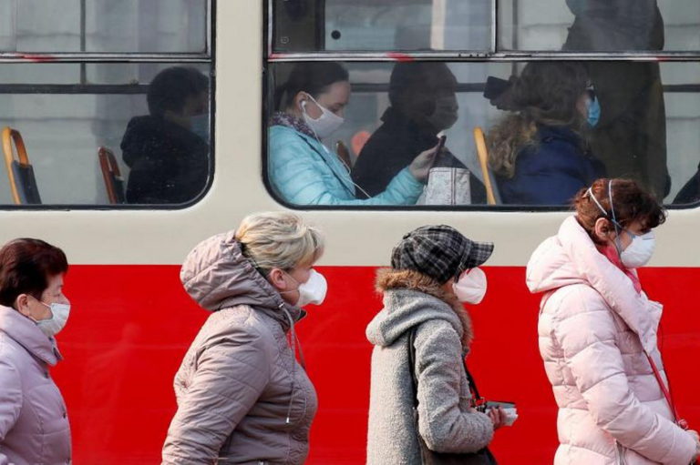 Украинцев без масок начнут штрафовать с завтрашнего дня