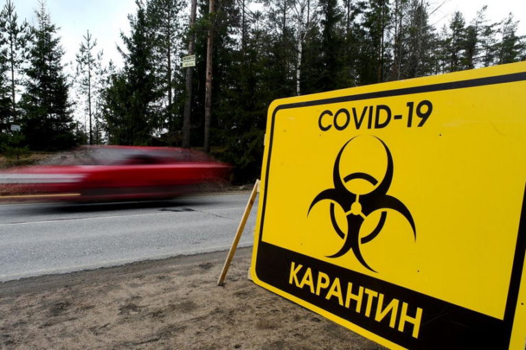 Глава Ferrari подал в отставку после заражения COVID-19
