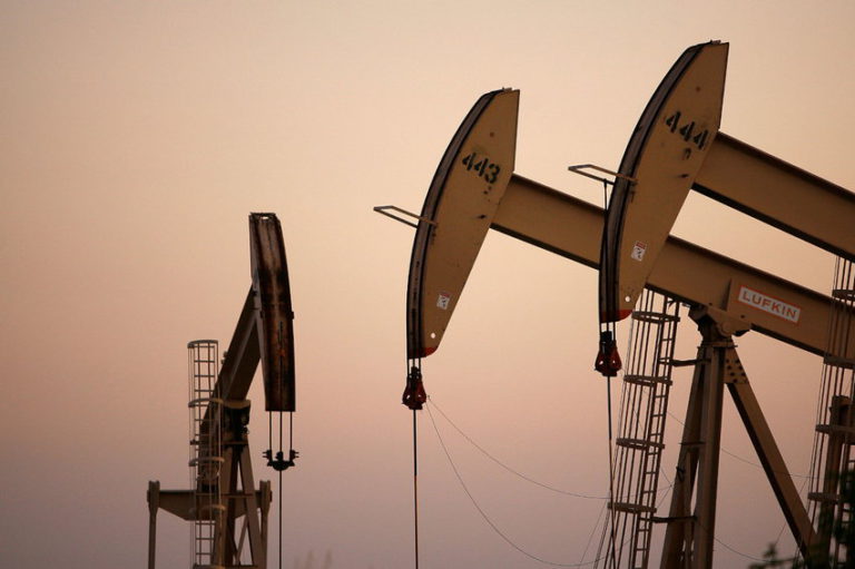 Цены на нефть растут в ожидании решений ОПЕК+ Цены на нефть растут в ожидании решений ОПЕК+