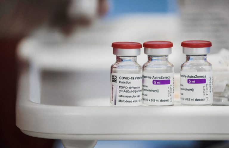 AstraZeneca и тромбоз: ученые выяснили связь и как избежать смертей