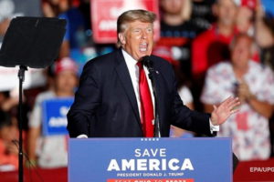 Он возвращается. Трамп снова готов 