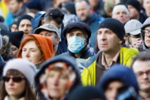 В Украине подскочил суточный прирост COVID-19