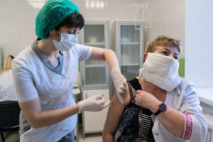 За сутки вакцинировано 140 тысяч украинцев