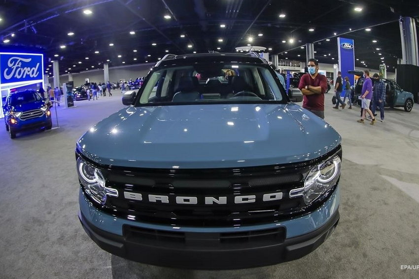 Ford відкликав понад 630 тисяч машин через ризик займання