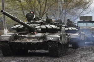 Військові витрати РФ у 2023 році зростуть на 40% - розвідка Британії