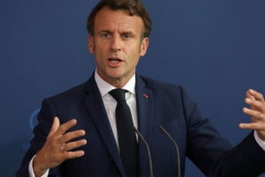 Макрон розповів про угоду про виведення важких озброєнь із ЗАЕС