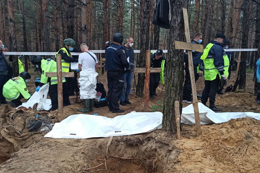 На Київщині виявили 15 поховань і три катівні