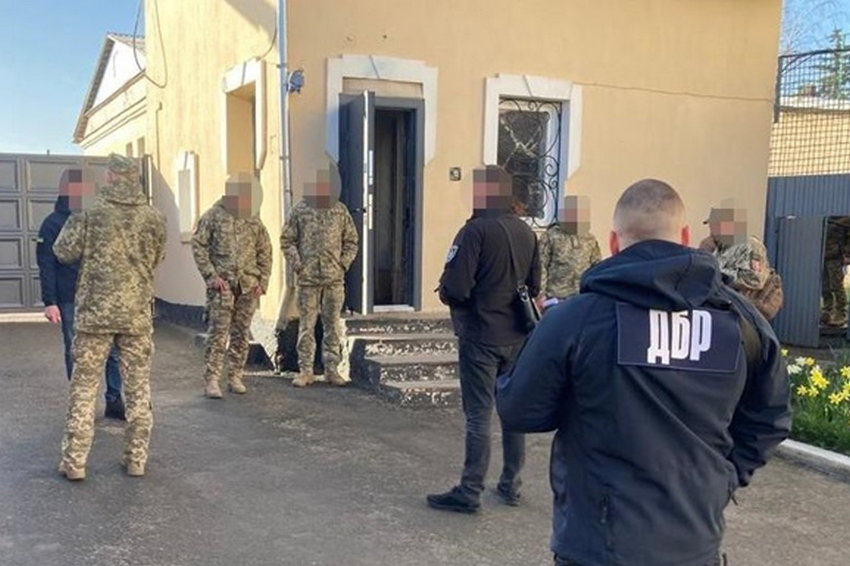 ДБР розкрило схему 