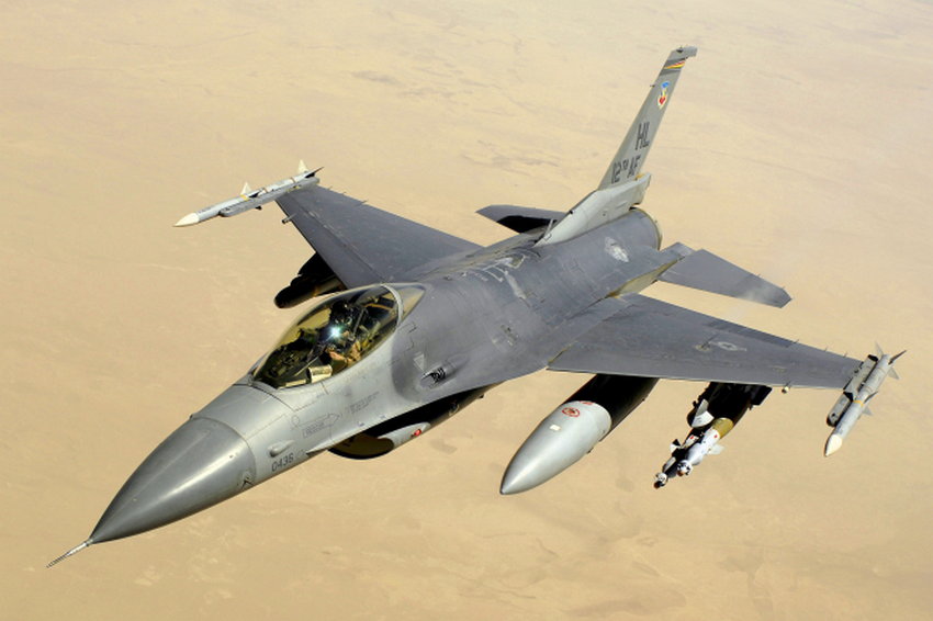 У Міноборони назвали бажану кількість літаків F-16