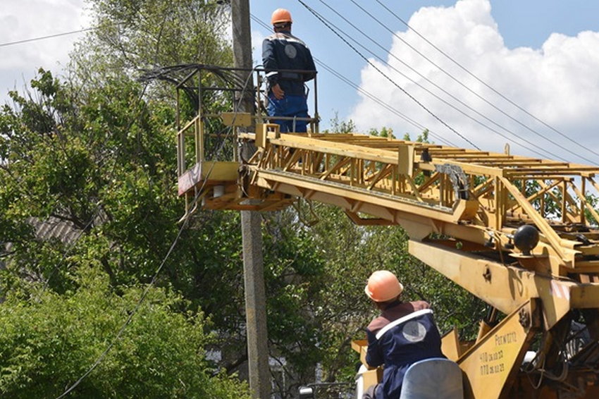 В Україні знеструмлено понад 400 населених пунктів