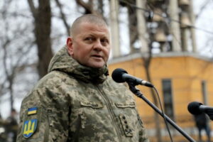 Залужний і румунський генерал обговорили атаки РФ
