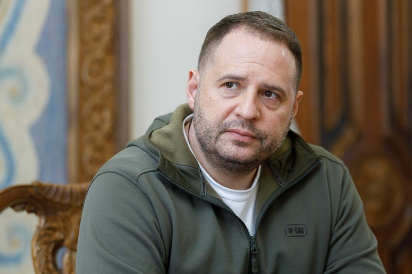 В ОП заявили про ризик програти війну з Росією без допомоги США