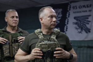 Сирський зробив заяву у річницю війни