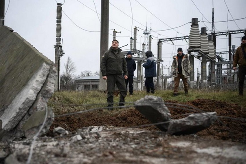 Атака дронів: стало відомо про відключення світла