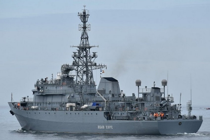У Криму міг бути пошкоджений третій корабель - ВМС