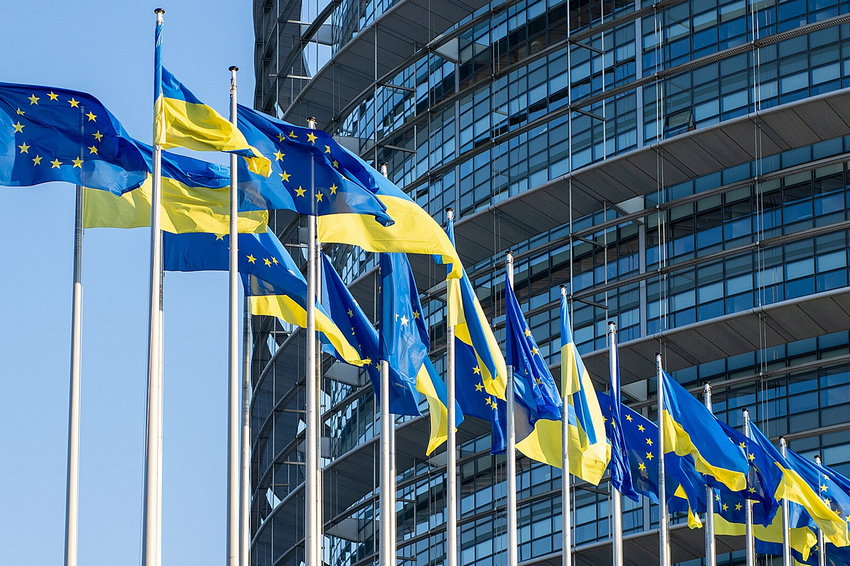 ЗМІ дізналися, коли Україна отримає перший транш від активів РФ