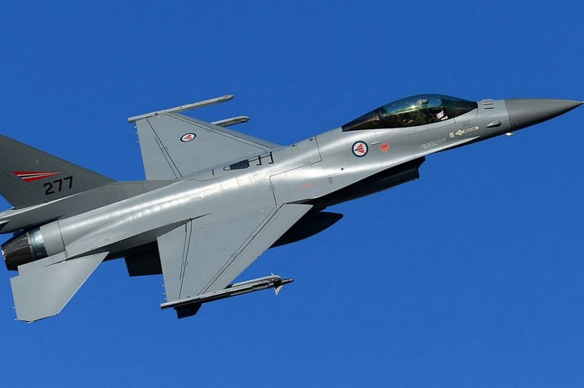 Норвегія обіцяє новітню зброю для українських F-16