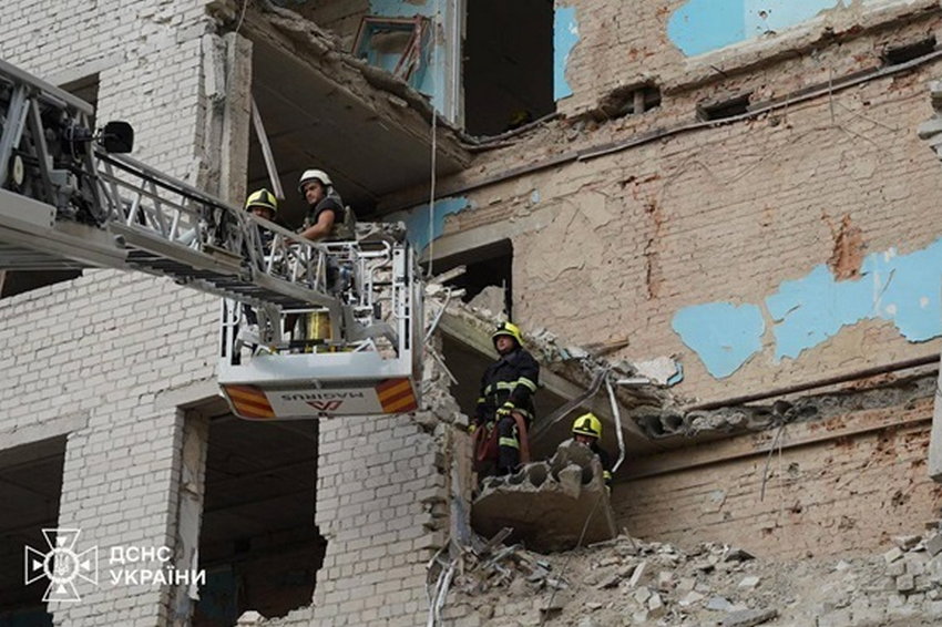Удар по Полтаві: кількість жертв зросла до 59 осіб Удар по Полтаві: кількість жертв зросла до 59 осіб