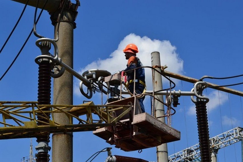 У Херсоні повідомляють про перебої з електропостачанням