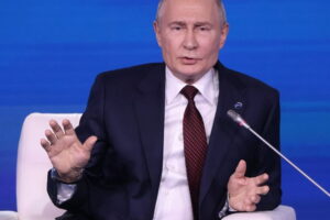Путін збільшив виплати за інвалідність, 