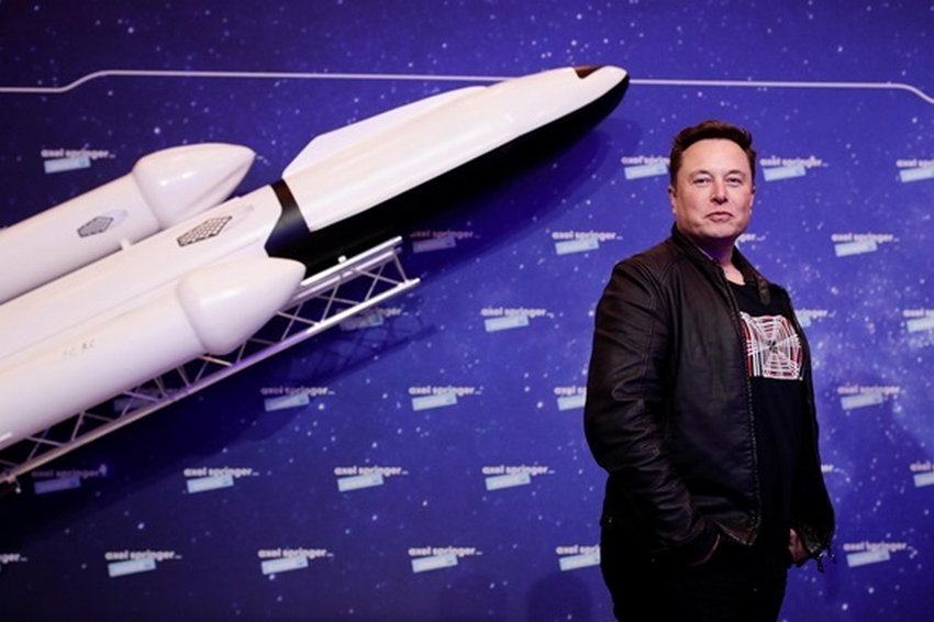 Компанія SpaceX стала найдорожчим приватним стартапом у світі