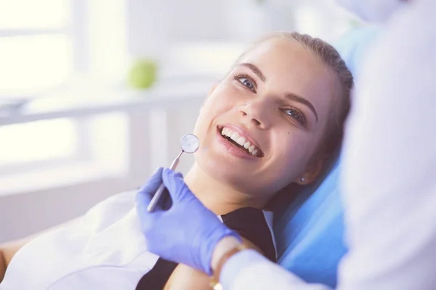 Стоматология на Оболони: DentalWood