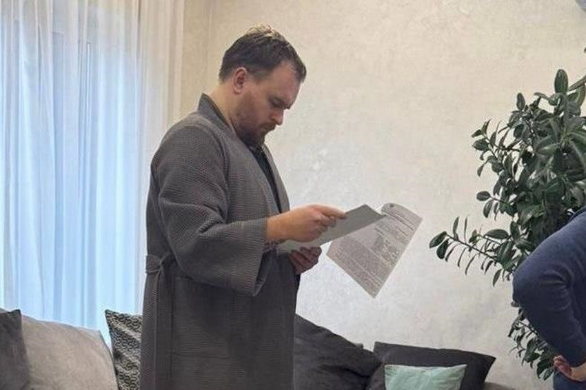 ЗМІ: До ведучого каналів Медведчука 