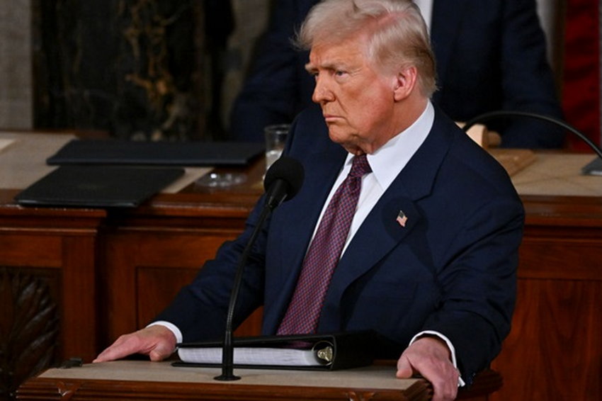 Республіканці закликали Трампа поновити військову допомогу Україні
