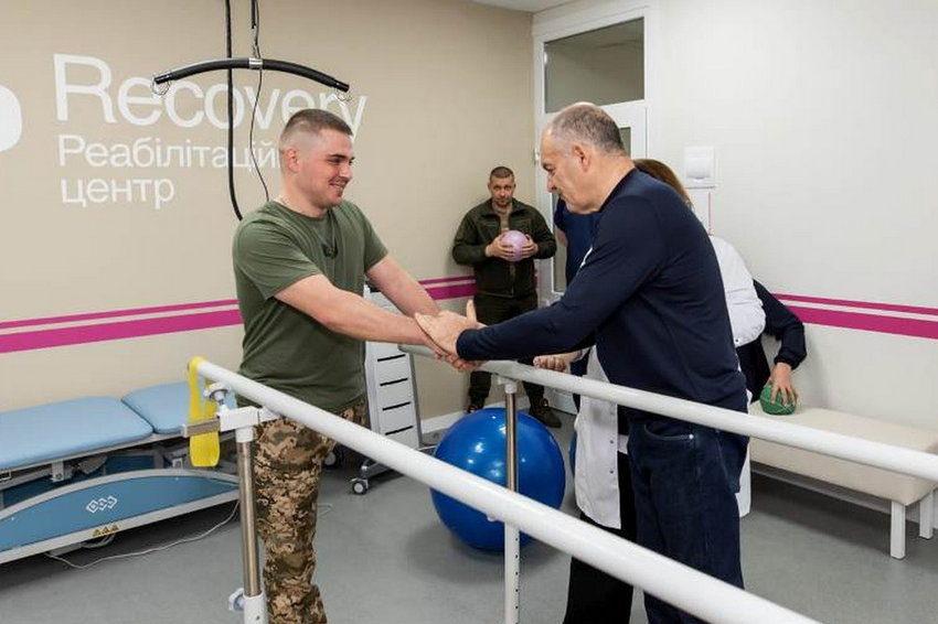 В Україні створять 4 міжрегіональні реабілітаційні центри для військових