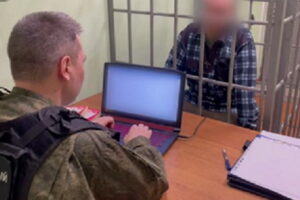 У РФ затримали військовослужбовця, що готував теракт у військовій частині