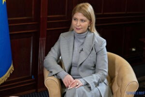Стефанішина прибула з візитом до Угорщини