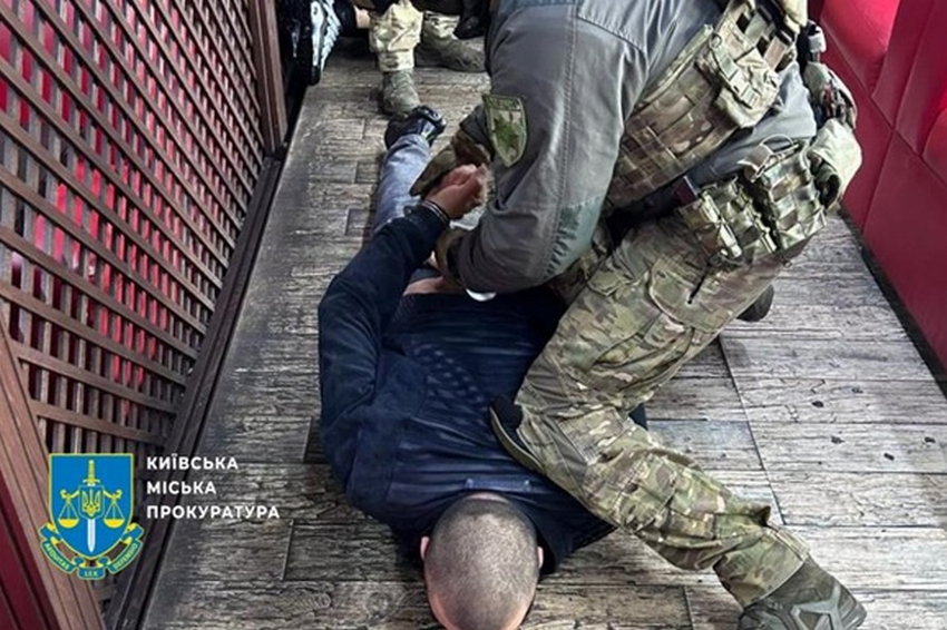 У Києві поранили іноземця під час пограбування - підозрюваних затримали