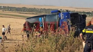 У Румунії перекинувся автобус з 55 українцями