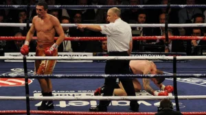 Через 13 років: ексчемпіон світу готовий до бою після поразки від українця
