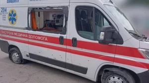 Росіяни вдарили дроном по медикам і комунальникам у Херсоні: є жертва