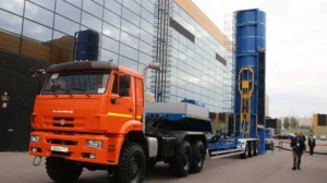 Третій автогігант РФ скорочує робочий тиждень через кризу