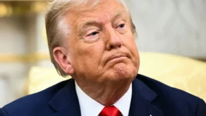 Падіння рейтингу Трампа сягло рекордних показників