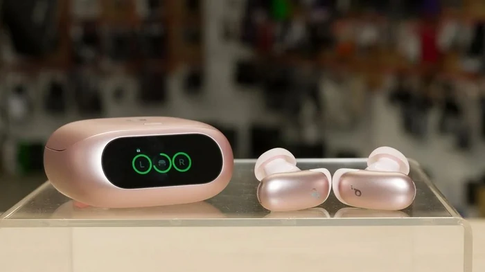 AirPods больше не фаворит: владельцы назвали лучшие наушники для звонков