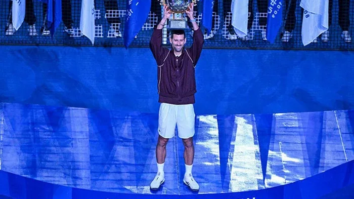 Соперники Джоковича невольно сделали его чемпионом турнира ATP 500 в Китае Соперники Джоковича невольно сделали его чемпионом турнира ATP 500 в Китае